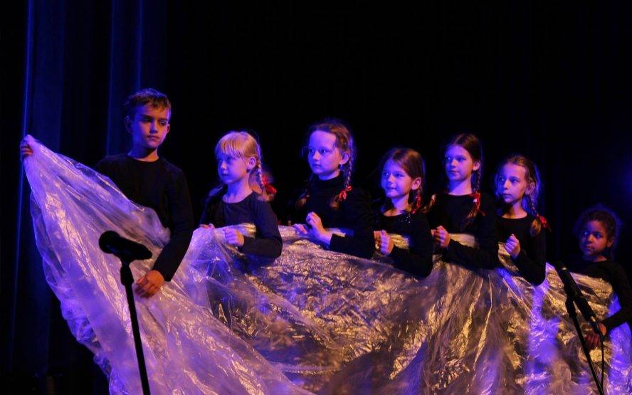 Teatr w pigułce (1. spotkanie): Teatr poezji w żywym planie