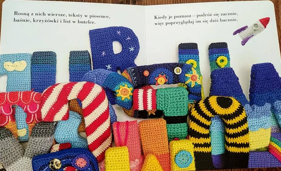ABC. Sensoryczne spotkanie z książkami i najmłodszymi. #CzyTam Świat